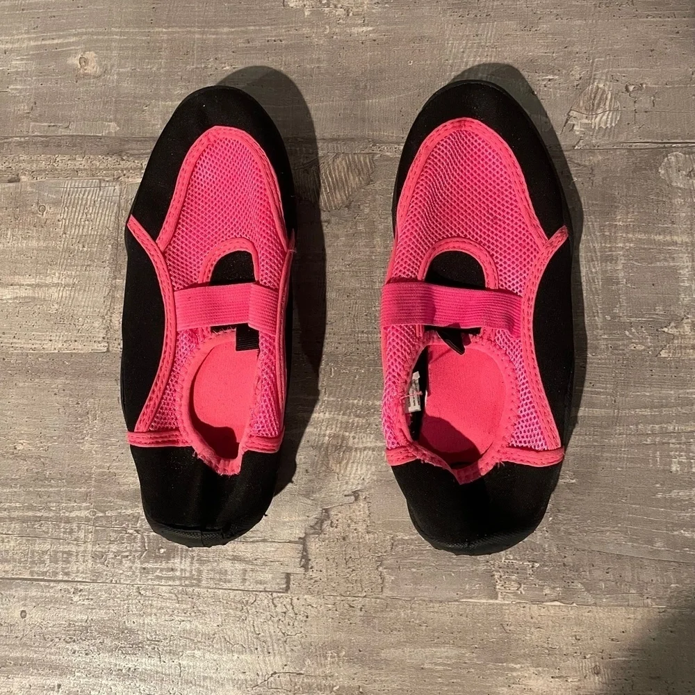 Kids Water Shoes Size 2-3 Beach Sand Water Vacation Travel Pool